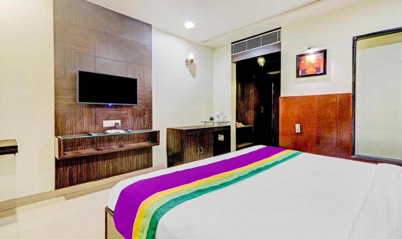 Light House Agra By Park Tree Hotel Ngoại thất bức ảnh