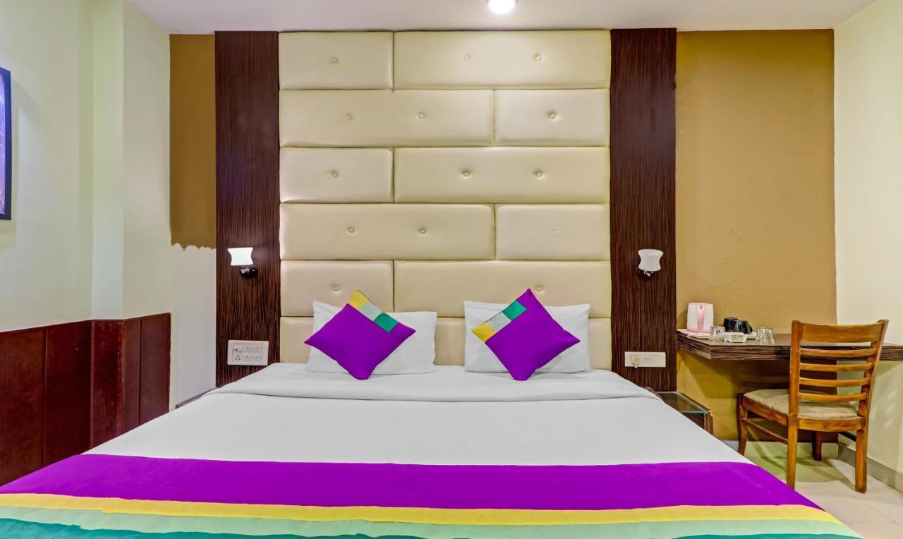 Light House Agra By Park Tree Hotel Ngoại thất bức ảnh