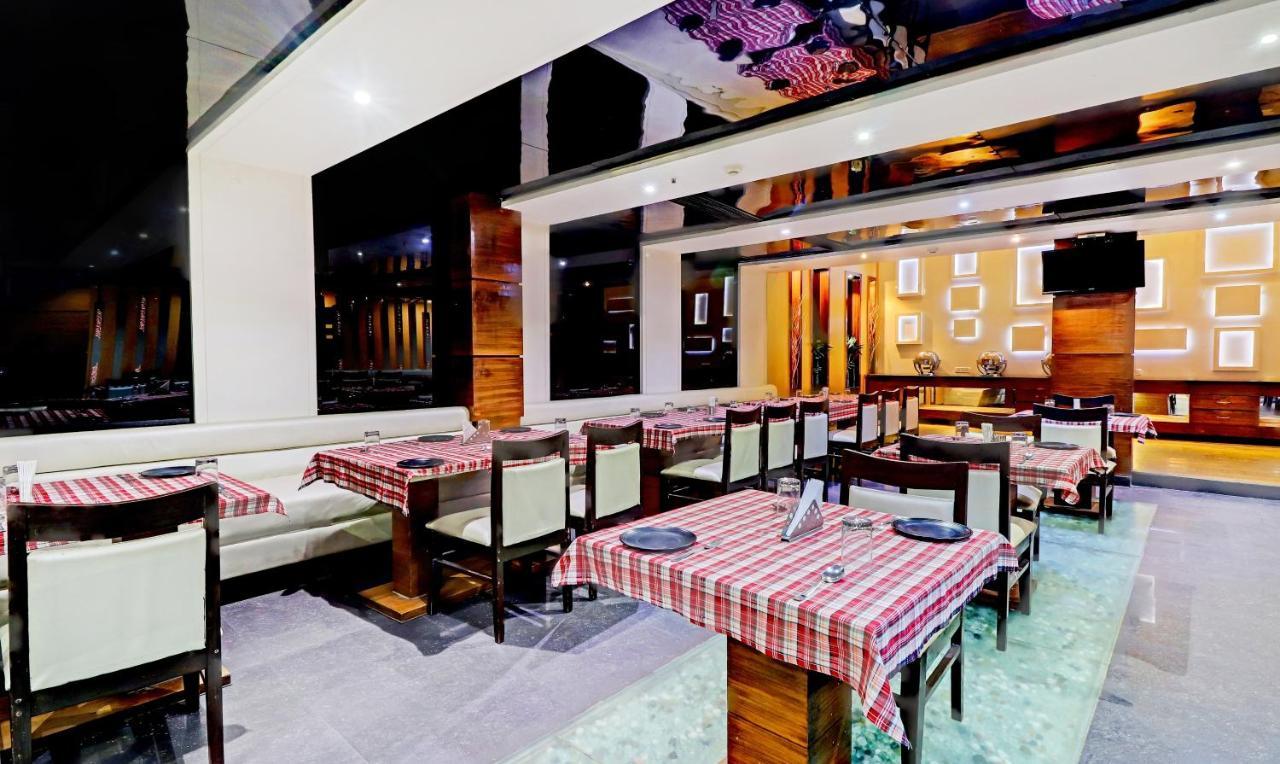 Light House Agra By Park Tree Hotel Ngoại thất bức ảnh